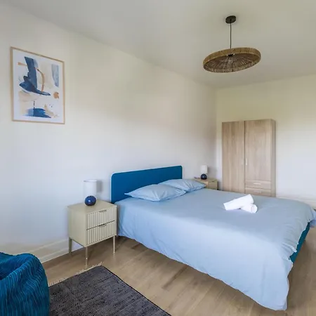 Saint-louis Centre, Ideal Voyageurs