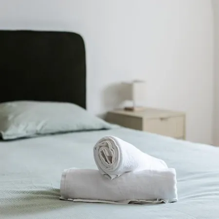 Saint-louis Centre, Ideal Voyageurs